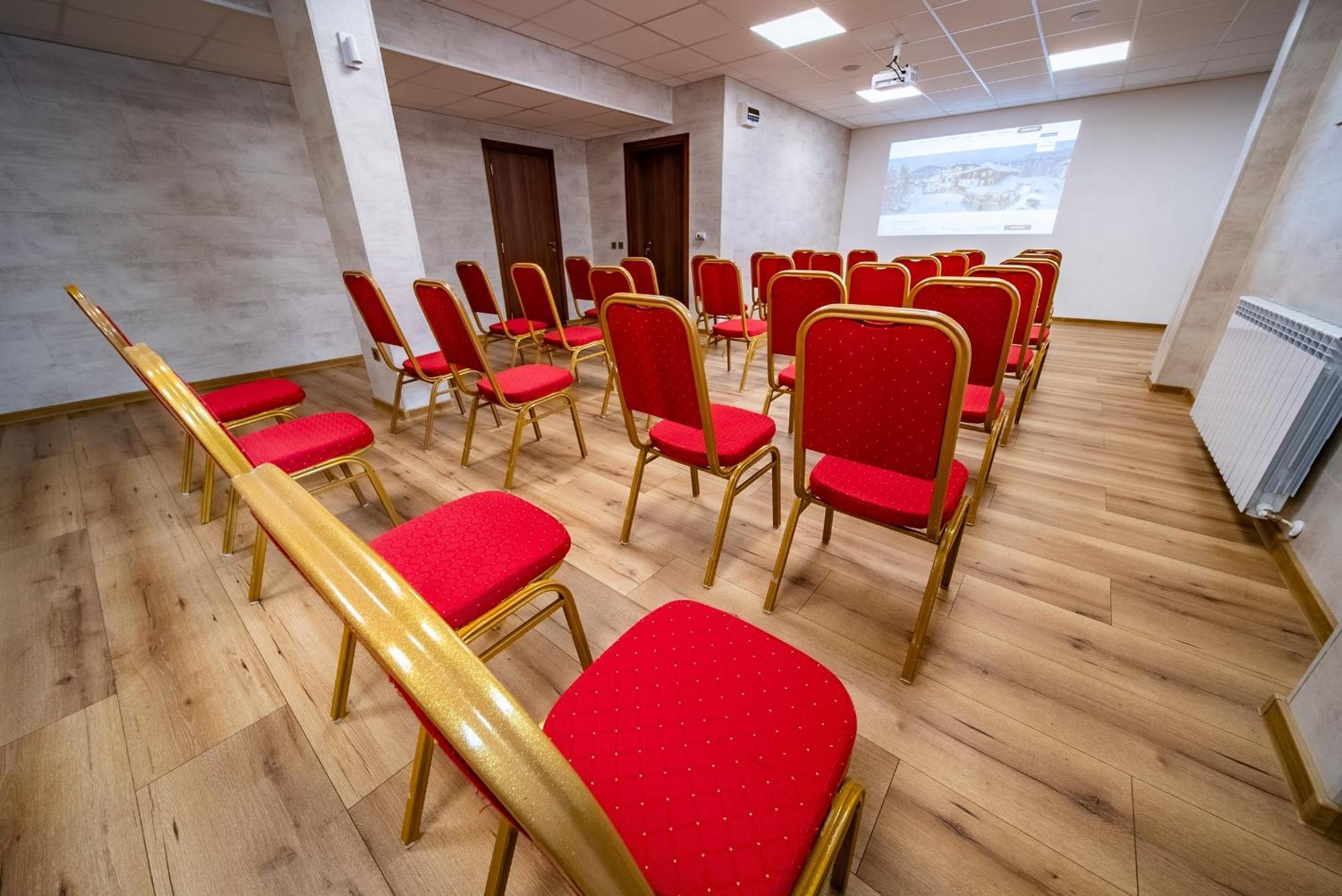 Oak Residence Hotel & Relax Smolyan Exterior photo